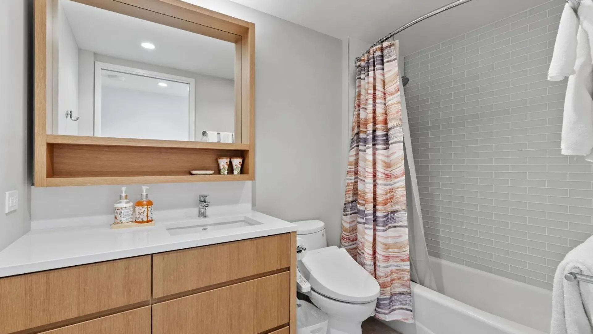 Sky Ala Moana 3509 Condo Honolulu Apartment