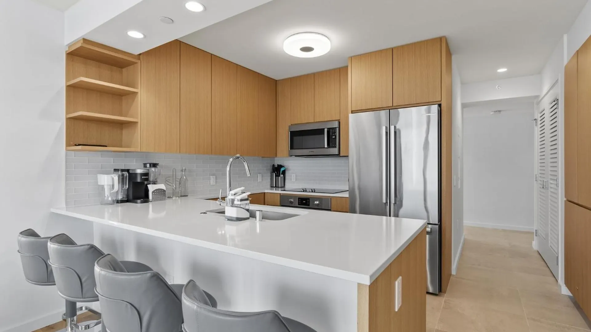 Sky Ala Moana 3509 Condo Honolulu Apartment